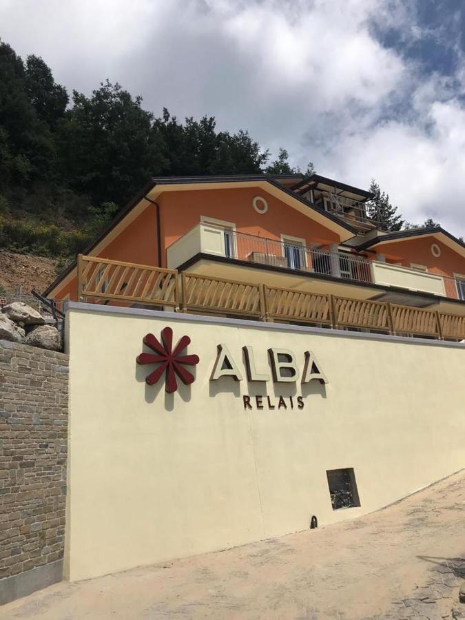 Готель Alba Relais Nemoli Екстер'єр фото